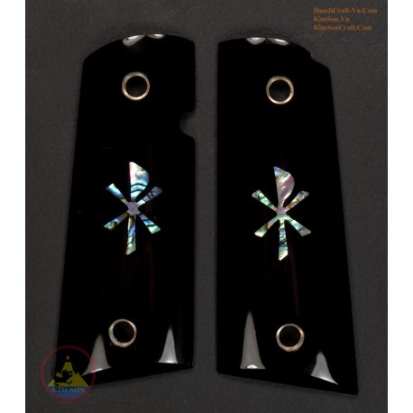 1911A1 apertos de chifre de búfalo de água preta genuína - Inlay "Chi-Rho" verde Abalone Shell